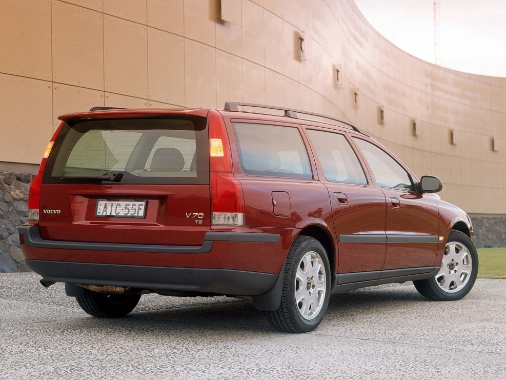 Volvo v70 2000