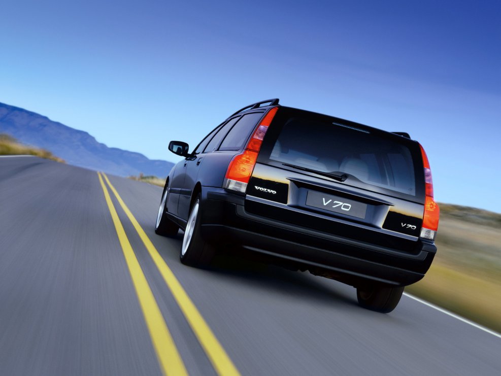 Volvo 70 2000