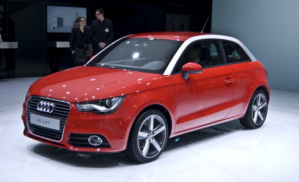 Машина Audi a1