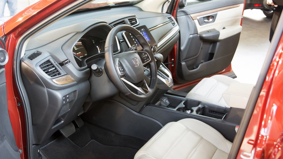Honda CR-V 5 салон