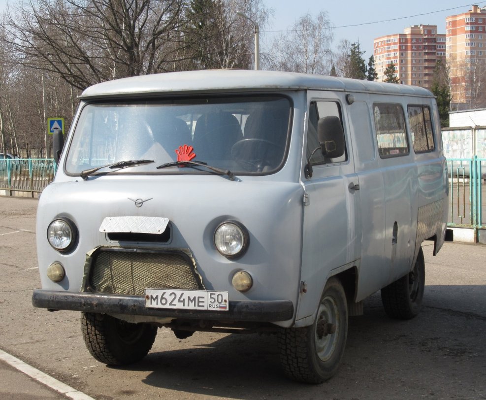 УАЗ 2206 ; 3962