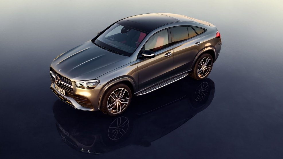 Мерседес-Бенц GLA купе 2020