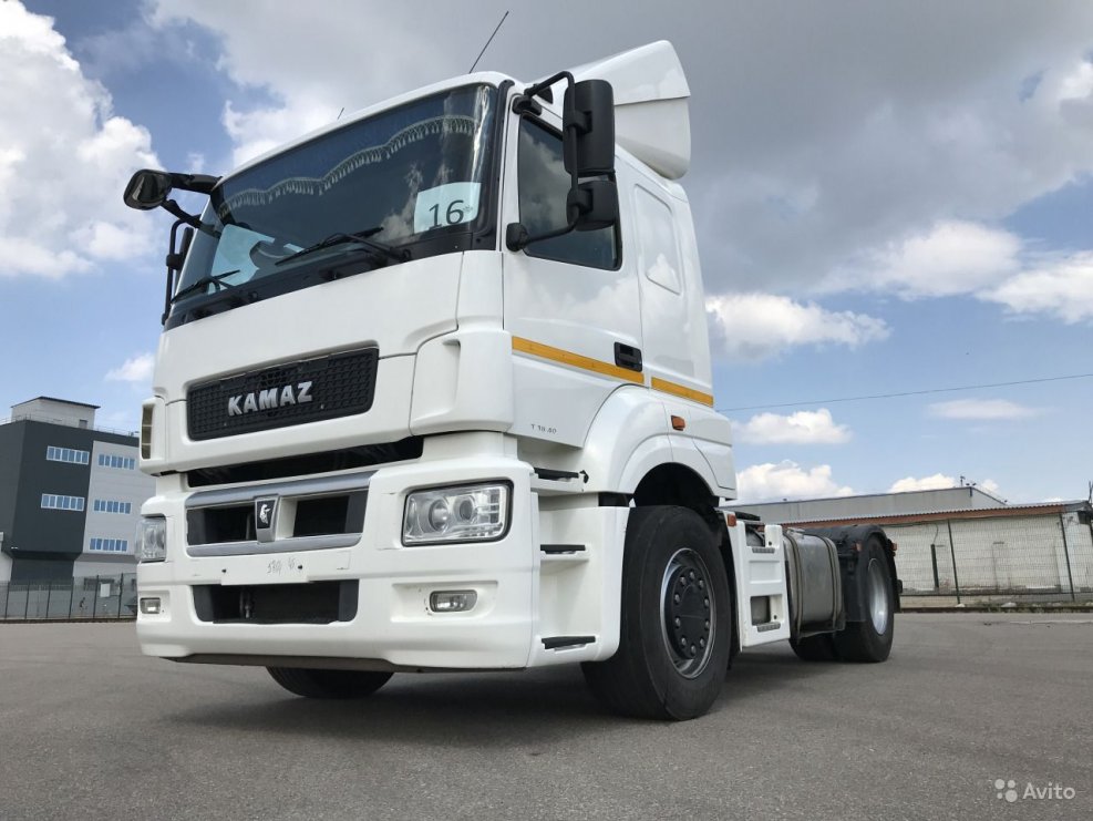 Седельный тягач КАМАЗ 5490-s5