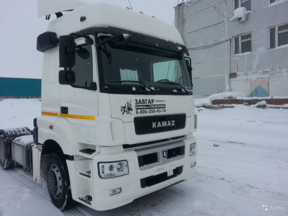 Седельный тягач КАМАЗ 5490