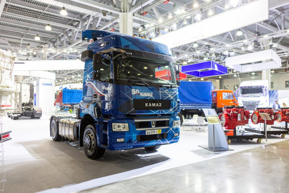 КАМАЗ 5490 КОМТРАНС