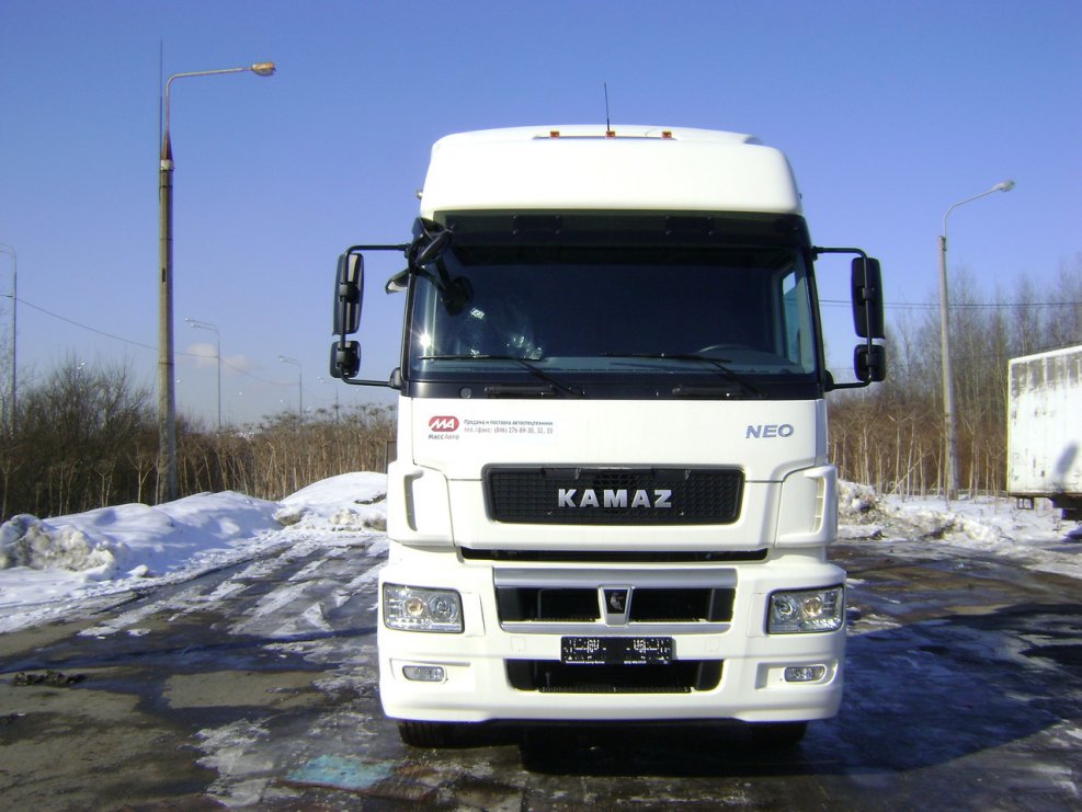 Седельный тягач КАМАЗ 5490
