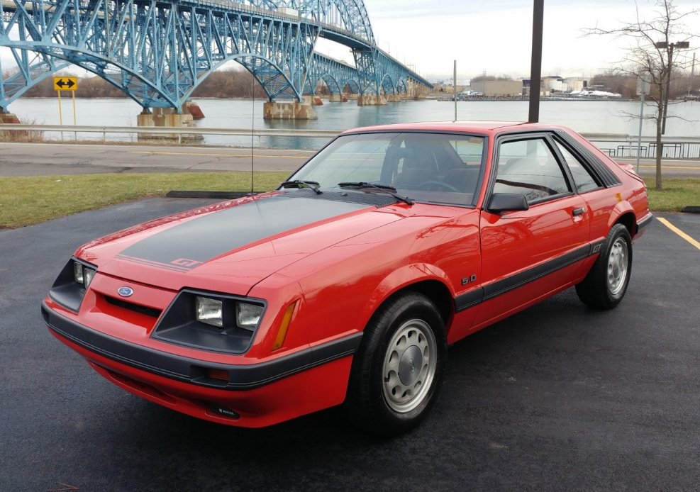 Ford Mustang gt 1985
