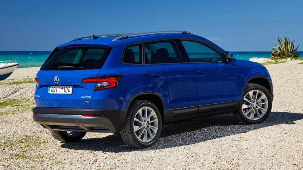 Skoda Karoq синий Reef металлик