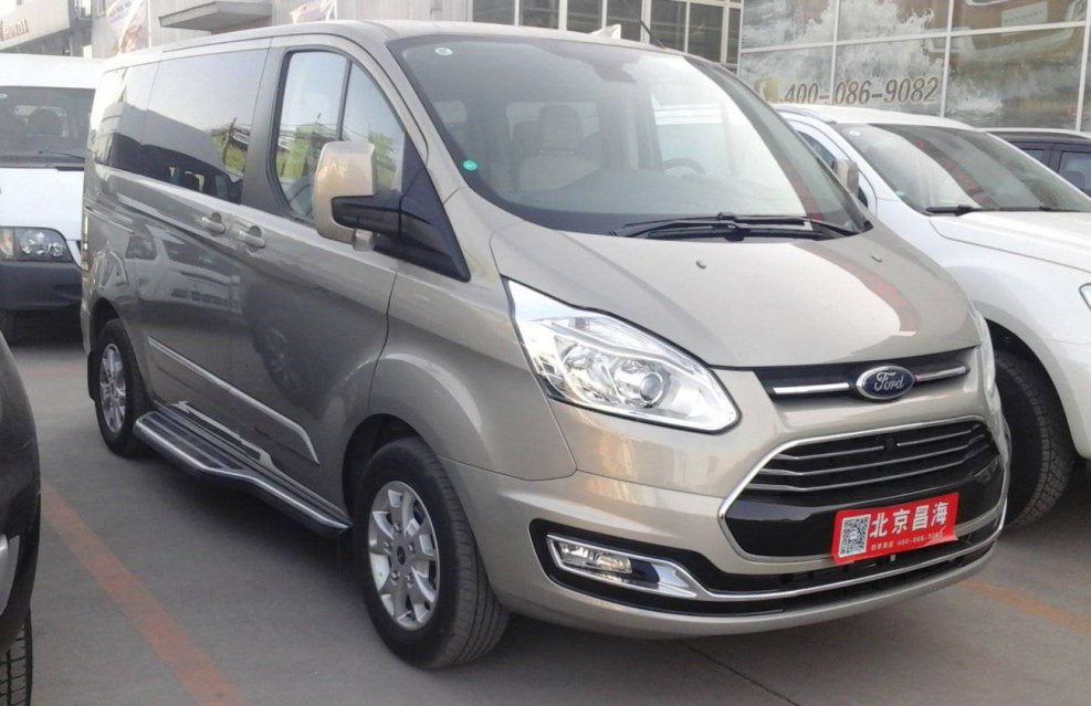 Ford Tourneo Custom 2012