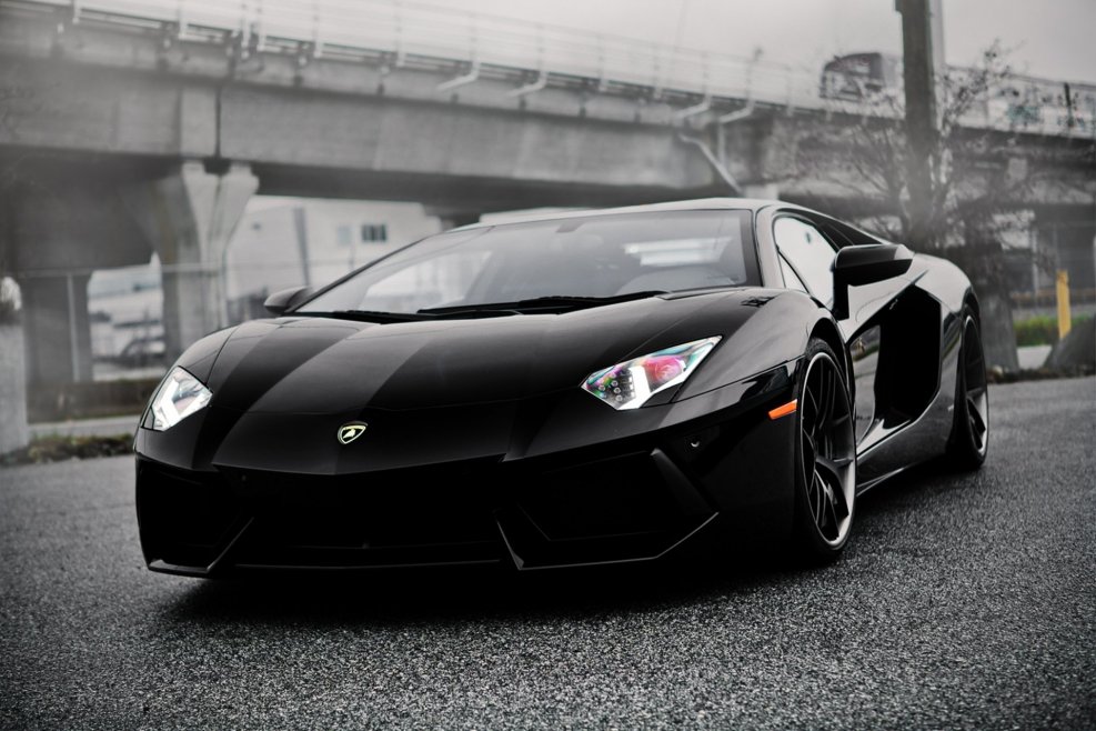 Lamborghini Aventador Black