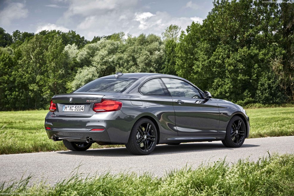BMW 240i Coupe
