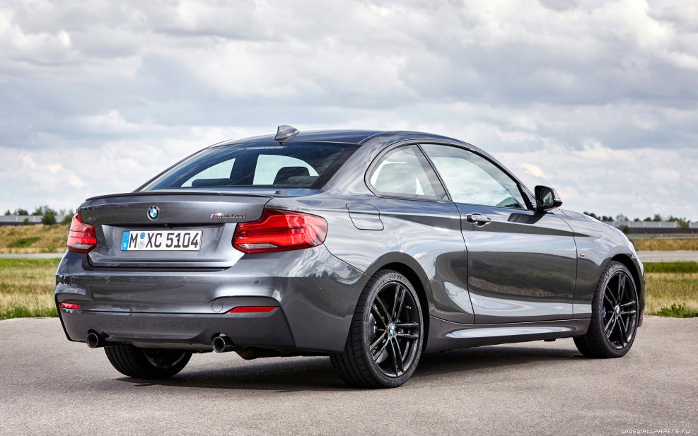 BMW 240i Coupe