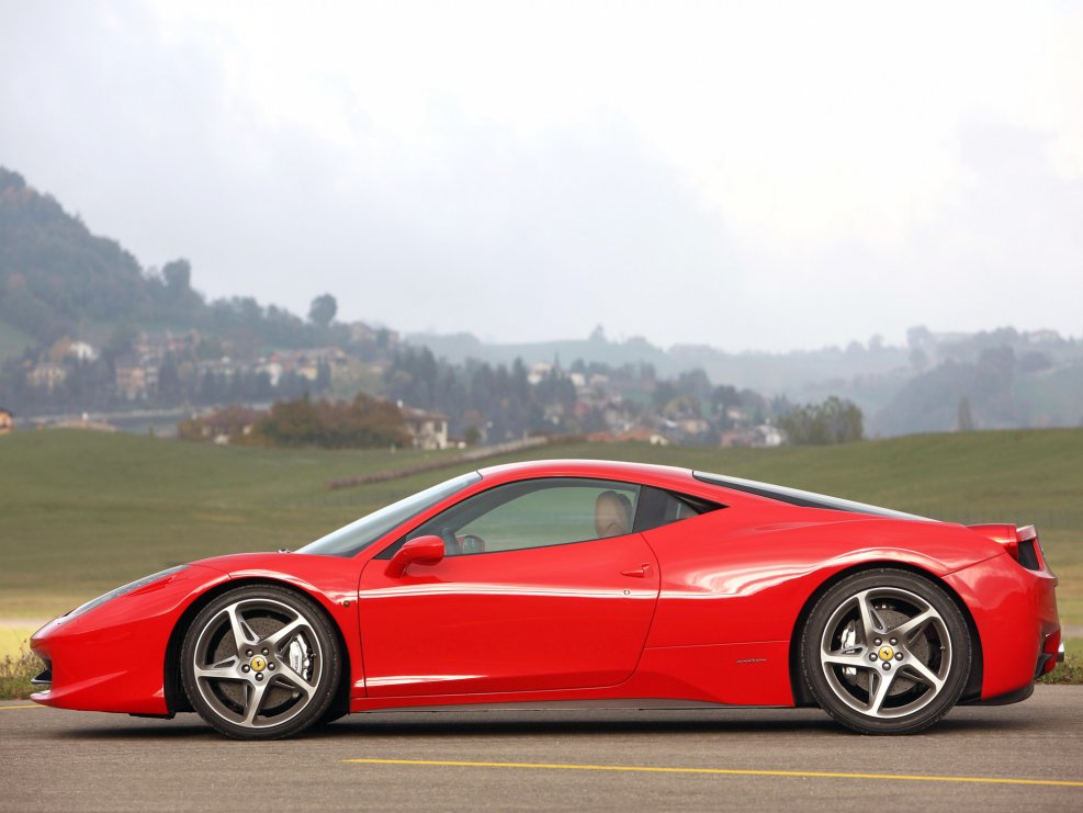 Феррари 458 Italia