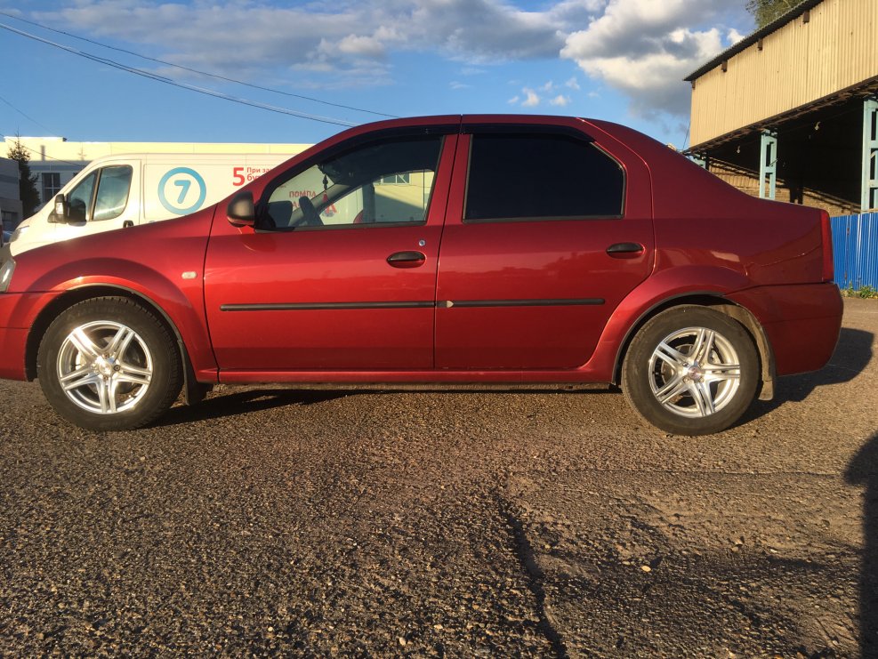 Рено Логан r15