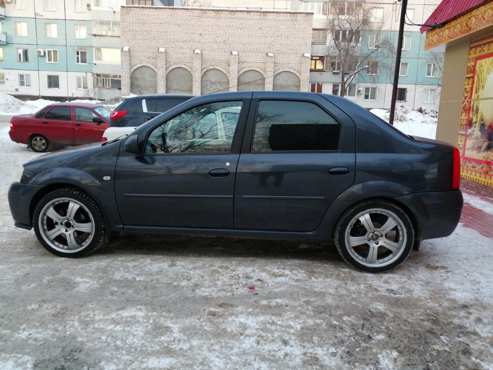 Рено Логан r18