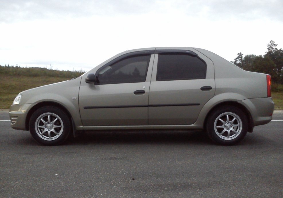 Renault Logan 1 r14