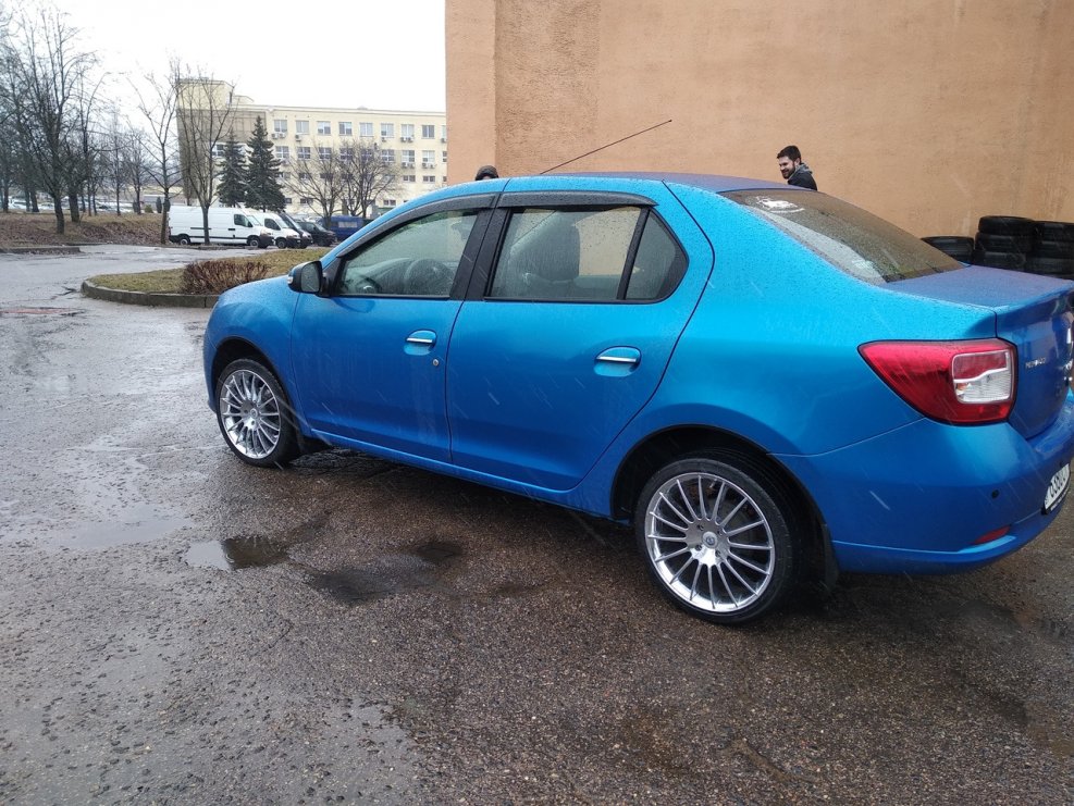 Рено Логан r17