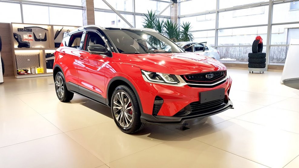 Geely Coolray 2020 красный