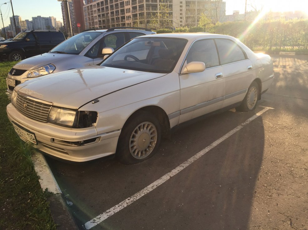 Краун 140 кузов