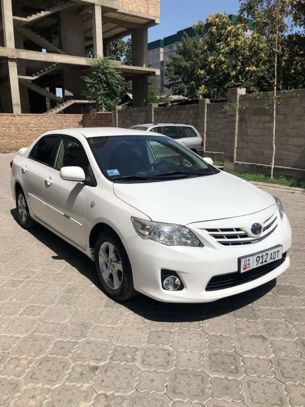 Toyota Corolla e140