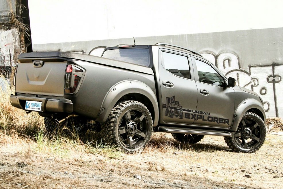 Nissan Navara Custom