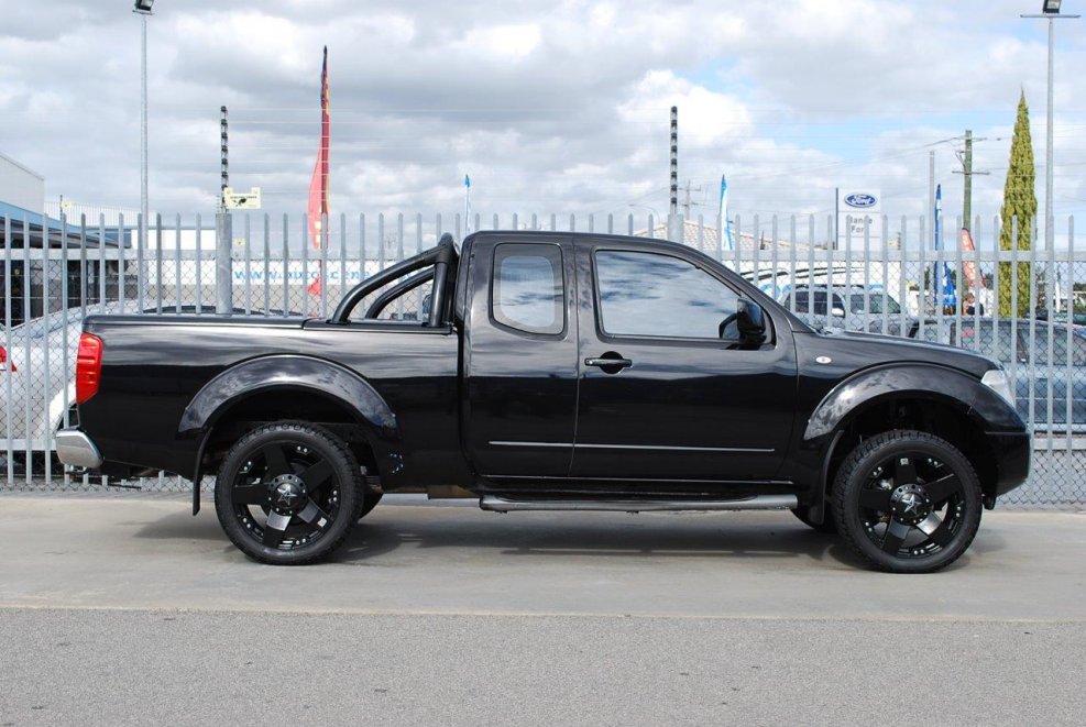 Nissan Navara r20