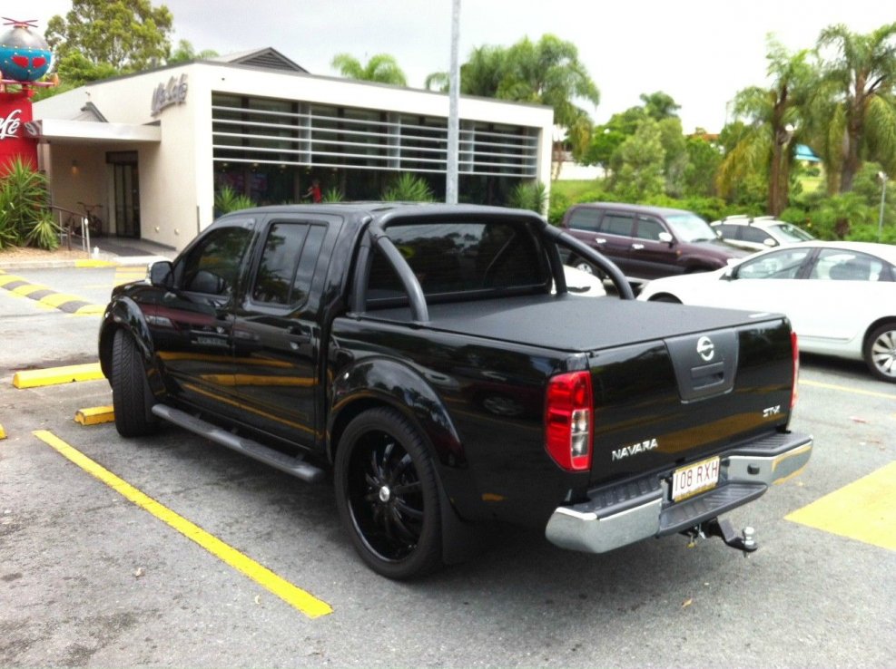Nissan Navara Custom