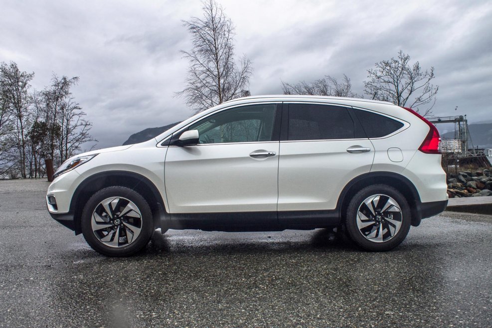 Honda CR-V белая 2015