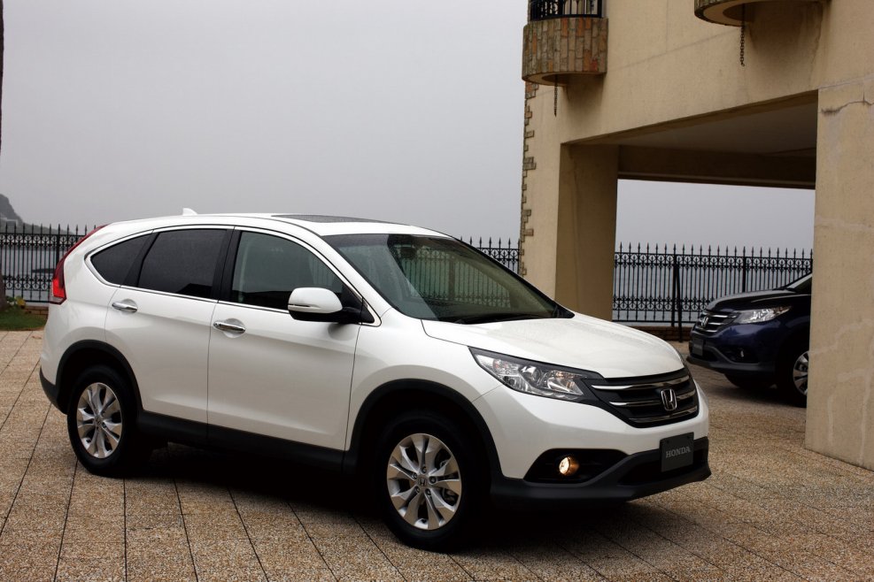 Honda CR-V 2012 белая