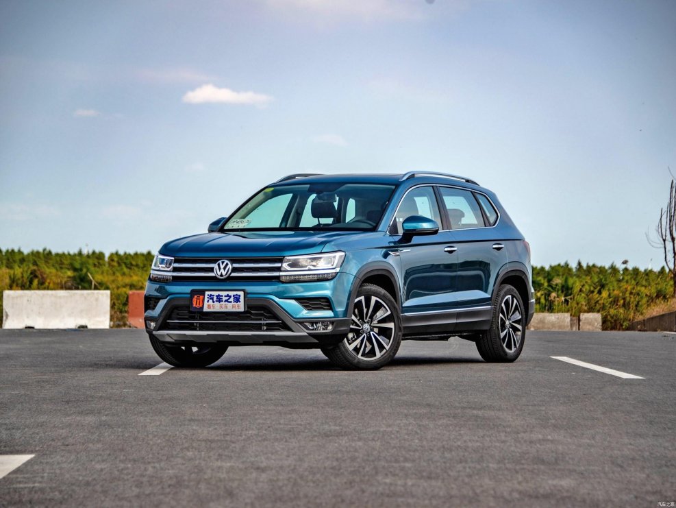 Кроссовер Volkswagen Tharu