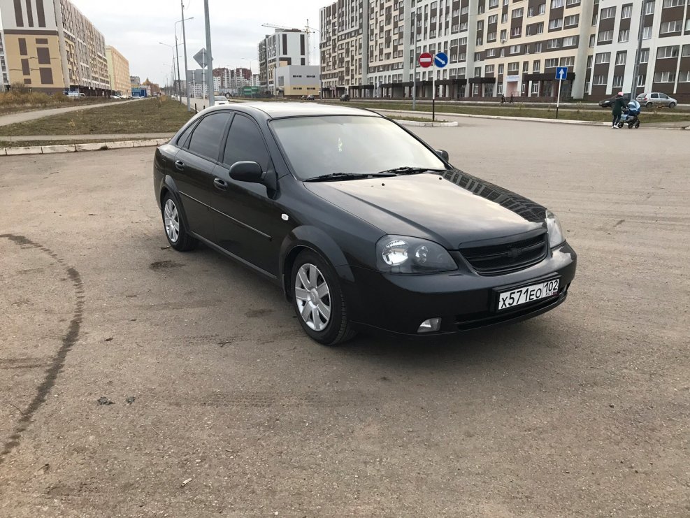 Chevrolet Lacetti седан черный