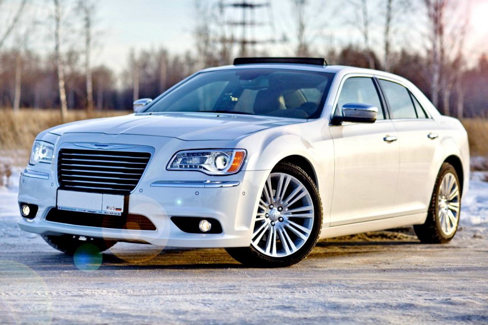 Chrysler 300 2011