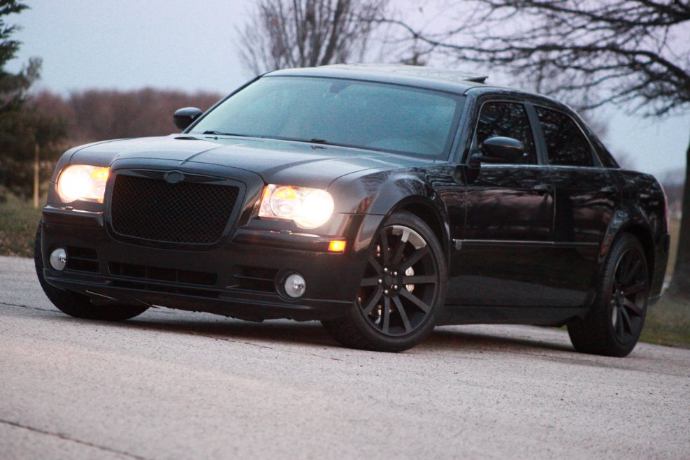 Бентли Chrysler 300c AWD
