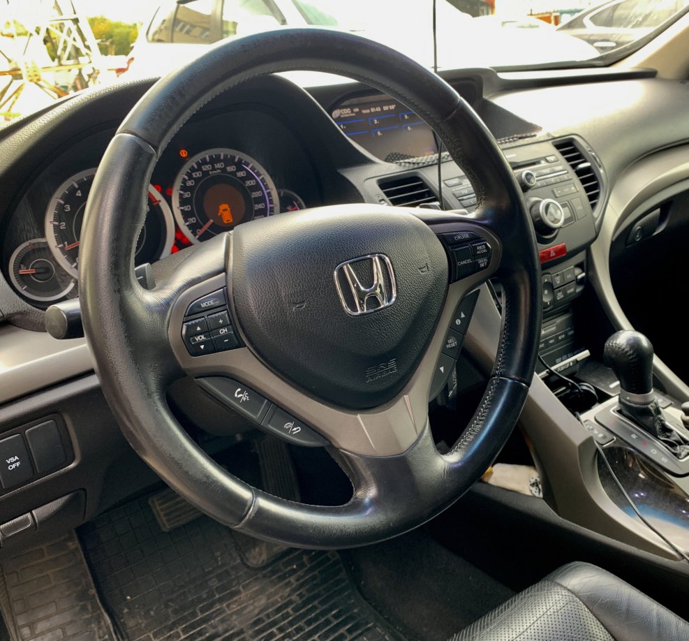 Руль Honda Accord 7