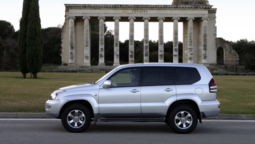 Toyota Land Cruiser 120