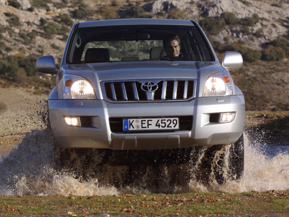 Toyota Land Cruiser Прадо 120