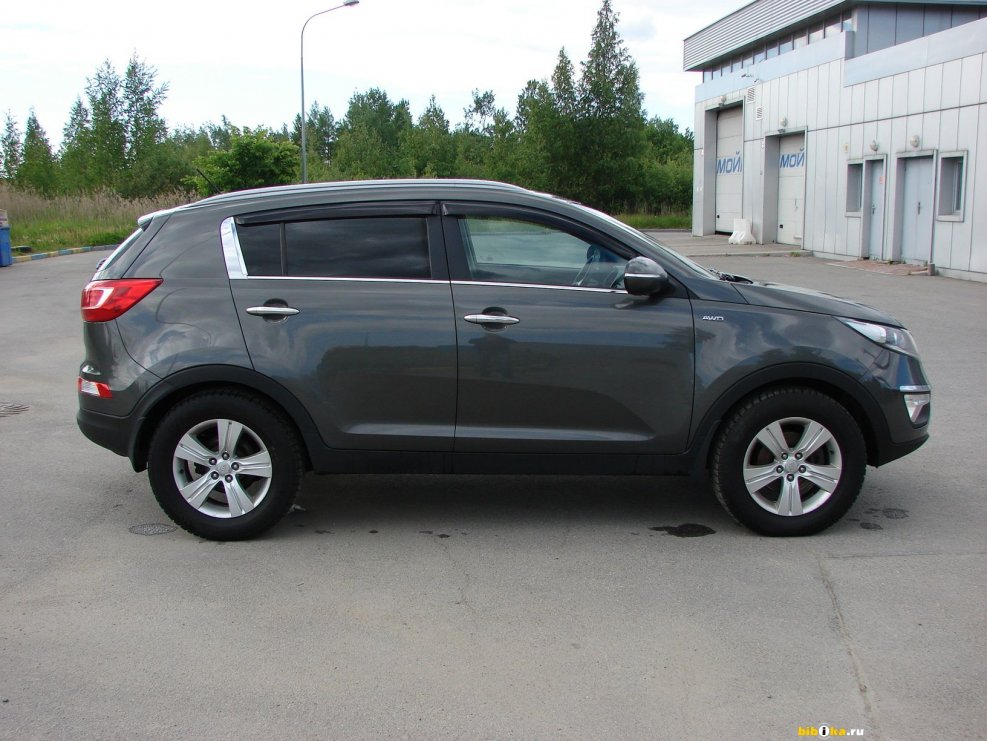 Kia Sportage серый
