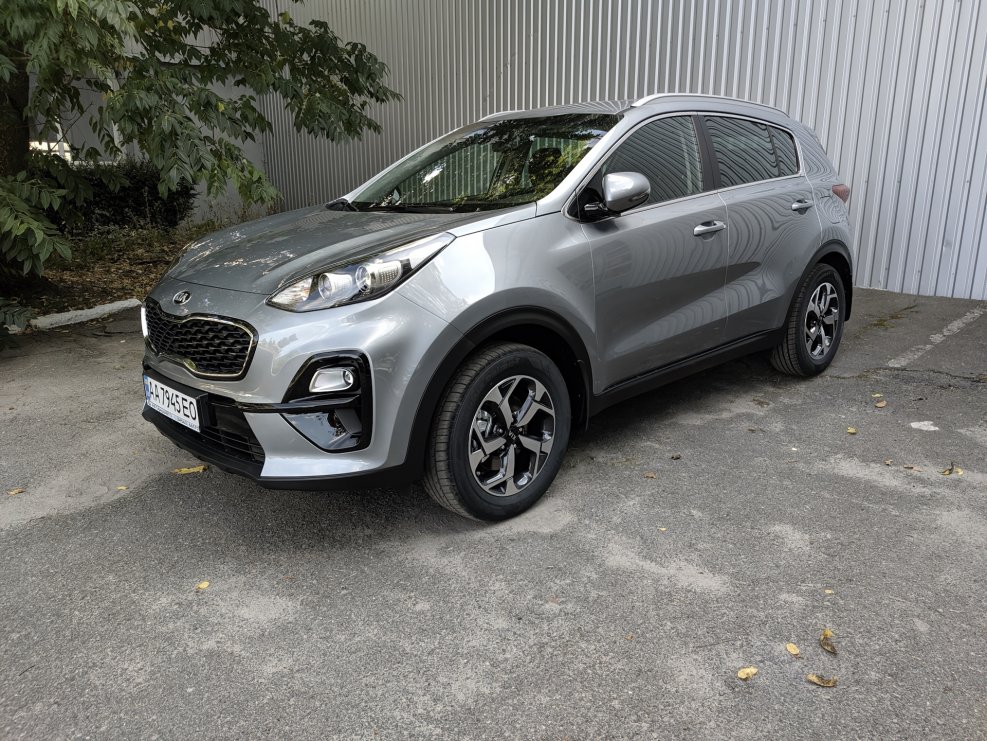 Kia Sportage тёмно-серый