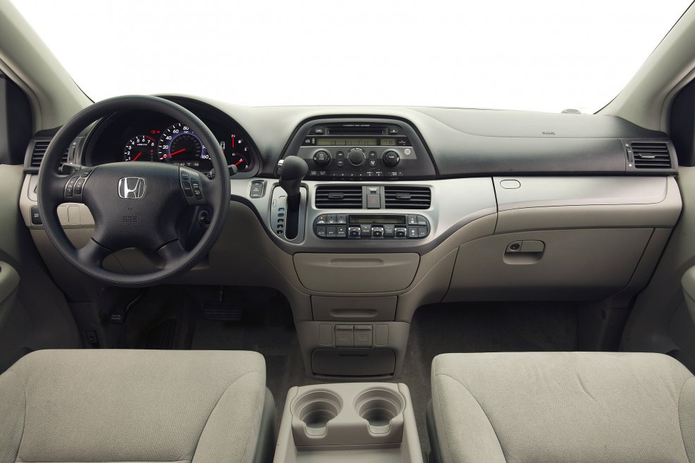 Honda Odyssey 2005 салон