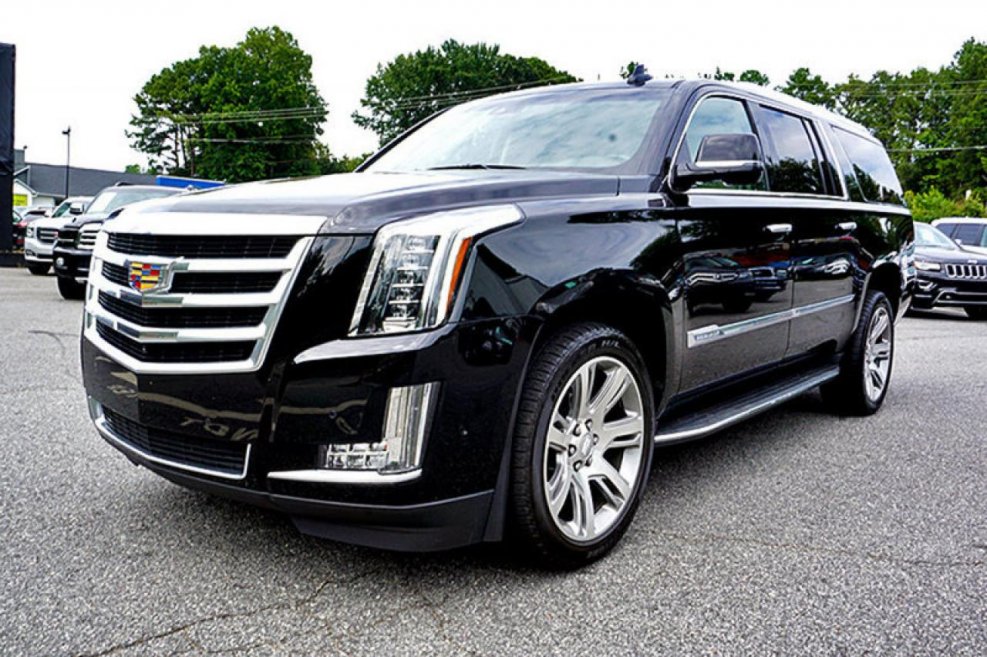 Кадиллак Эскалейд 409 л.с