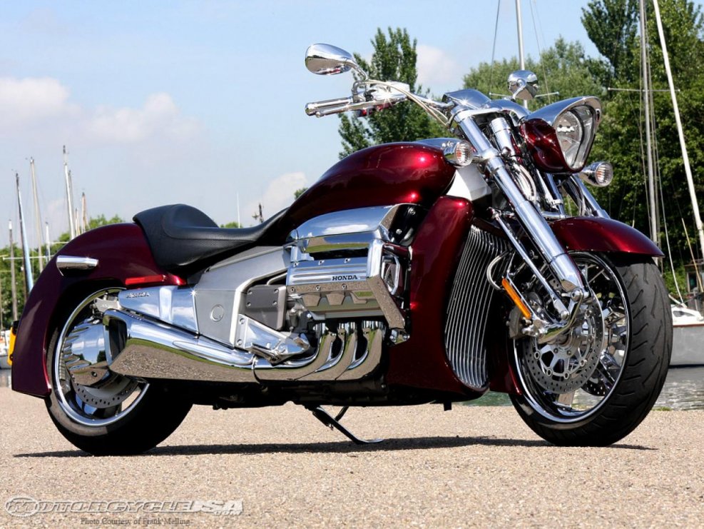 Мотоцикл Honda Rune
