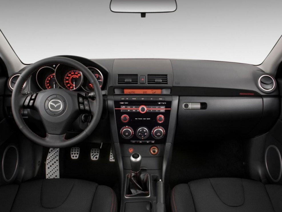 Mazda 3 2008 салон