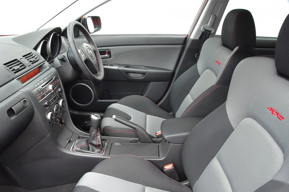 Mazda 3 MPS 2008 салон