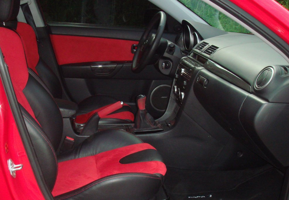 Mazda 3 MPS салон