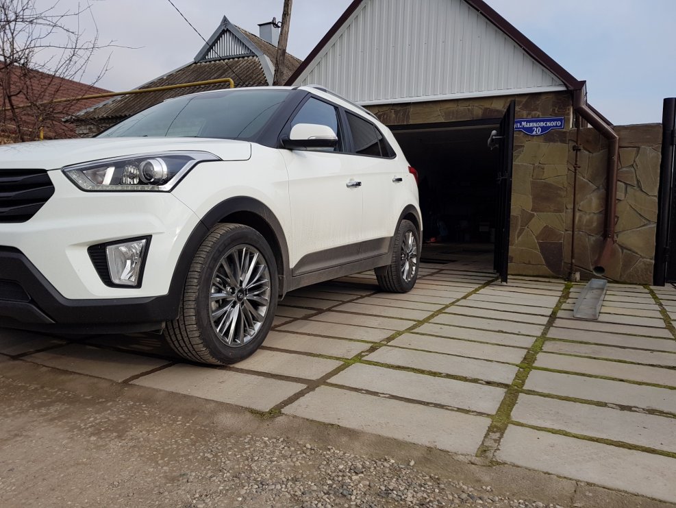 Hyundai Creta r17