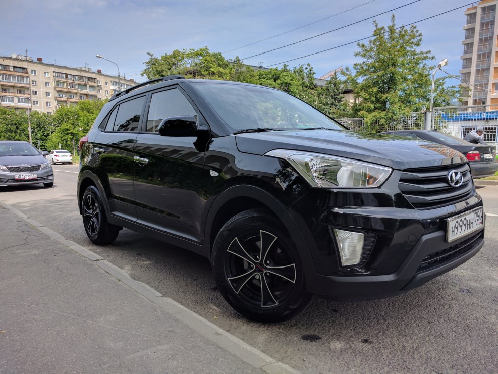 Хёндай Крета чёрная r 18