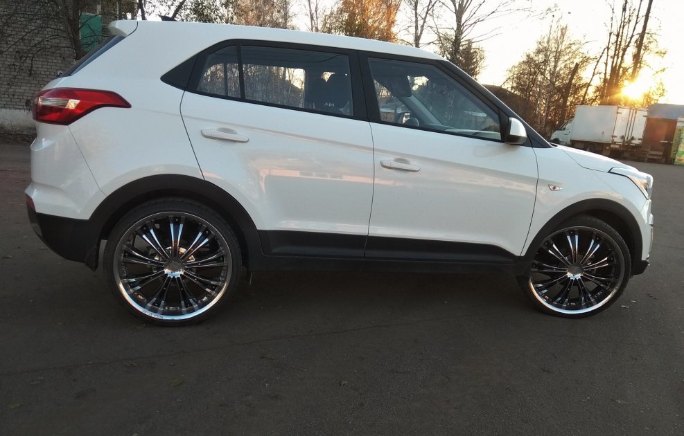 Hyundai Creta r20