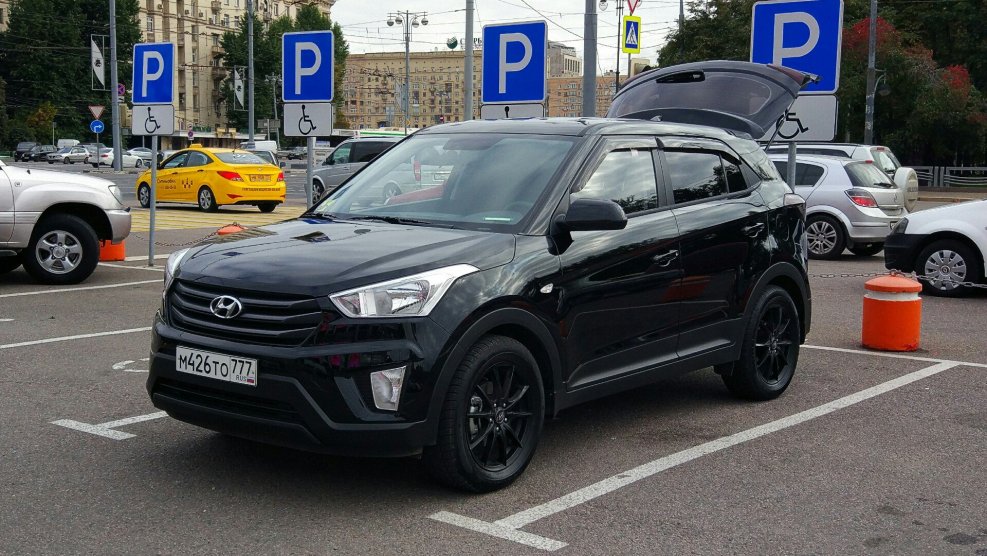 Хёндай Крета чёрная r 18