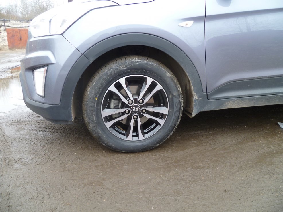 Hyundai Creta r18