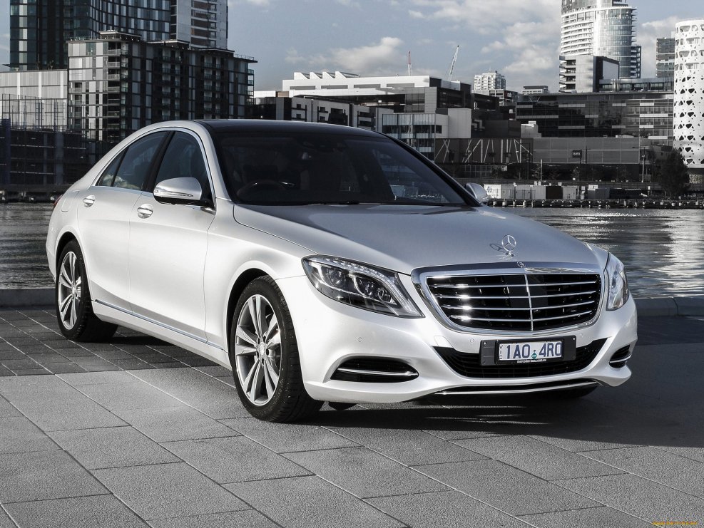 Машина Mercedes-Benz w222